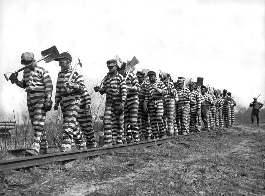 Rude GalleryのCHAIN GANG Working On The Chain Gang Photograph by Underwood Archives - Pixels