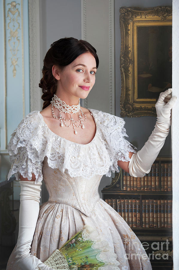 victorian lady dress What is fashion? There is some flexibility in the bust size due to the tendency of corsets to push everything up How Did Victorian Women Get