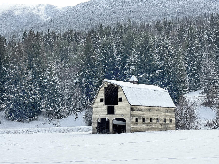 The Proctor Barn in Winter Photograph by Joy McAdams - Pixels
